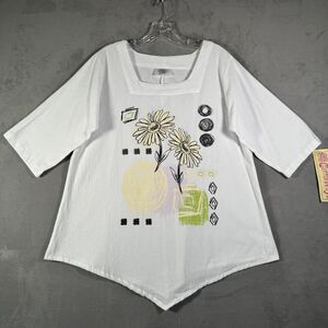 Cottonways Women Top M White Gauze Floral Geo Print Asymmetric Hem Boho NEW